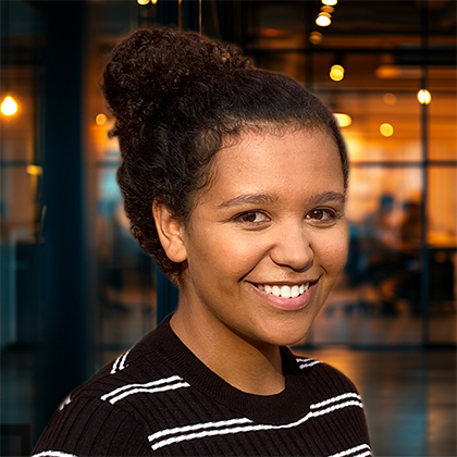 Taylor_headshot_NEW RX-NX-Crop